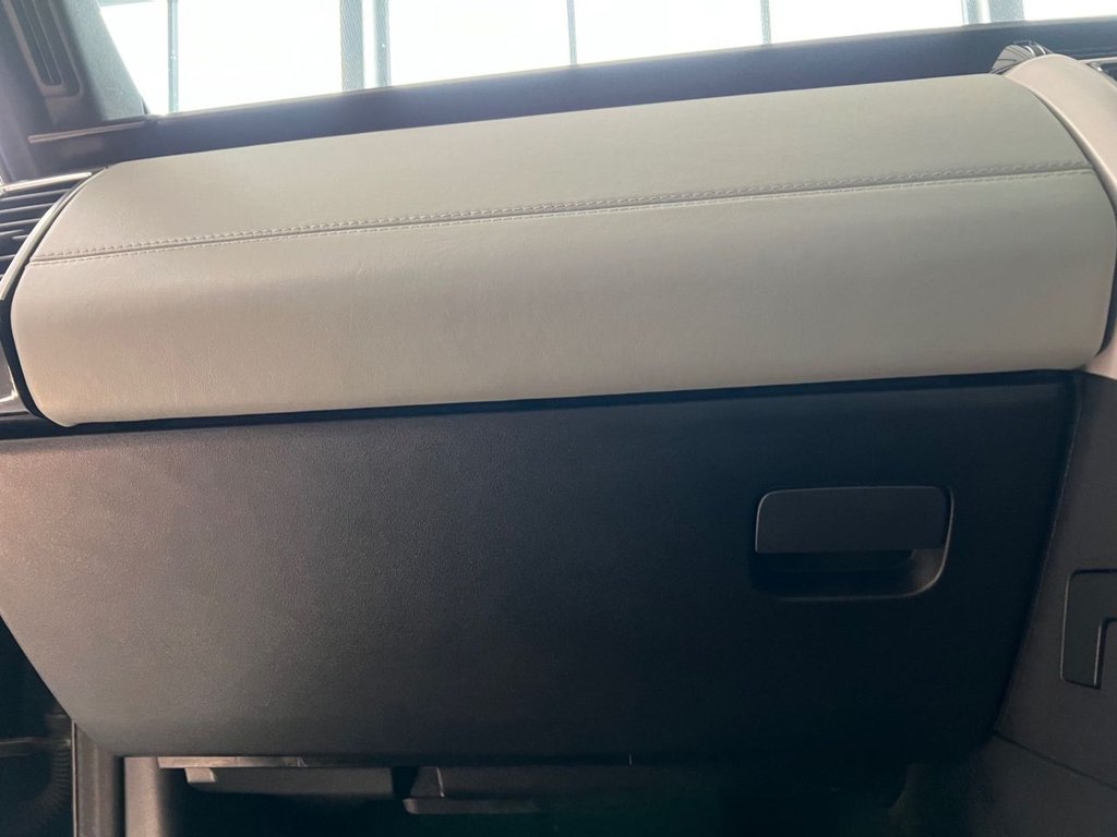 Used Land Rover Discovery 2019 for sale - 76395828: Photo 49