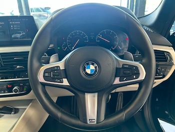 Used BMW 5 Series 2019 for sale - 79598203: Photo