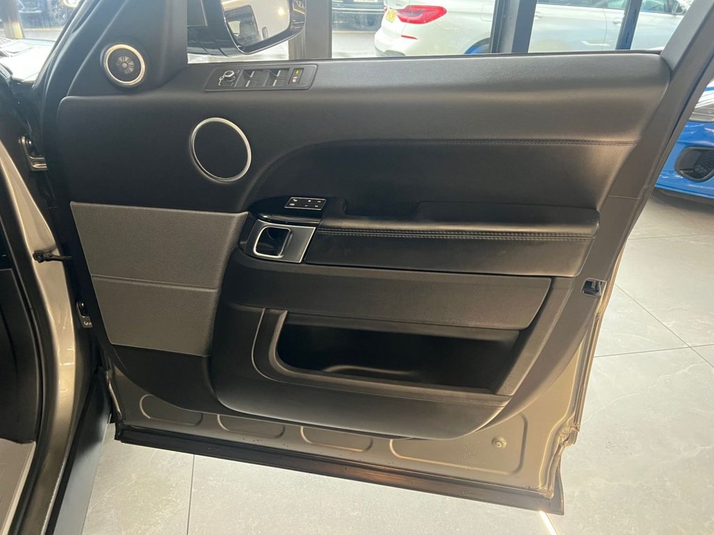 Used Land Rover Range Rover Sport 2017 for sale - 77608682: Photo 25