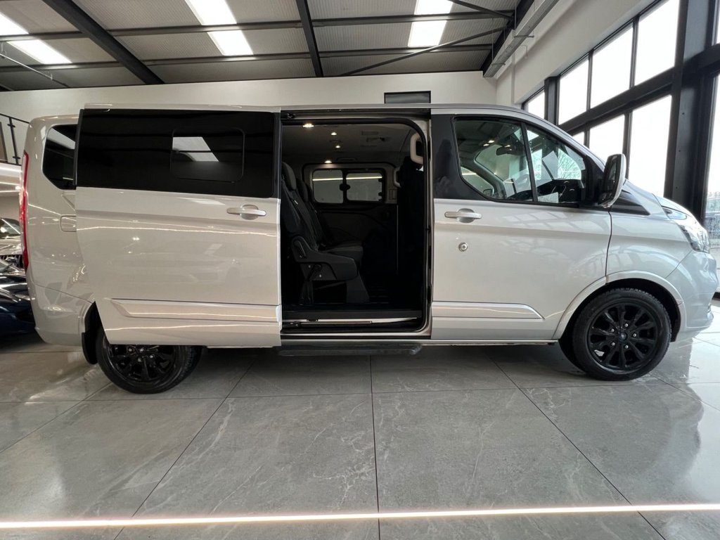Used Ford Tourneo Custom 2020 for sale - 76604945: Photo 13