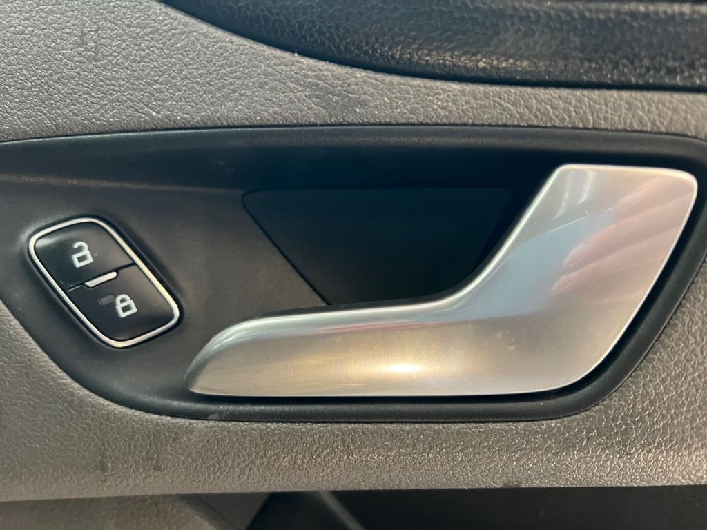 Used Ford Tourneo Custom 2020 for sale - 76604945: Photo 28