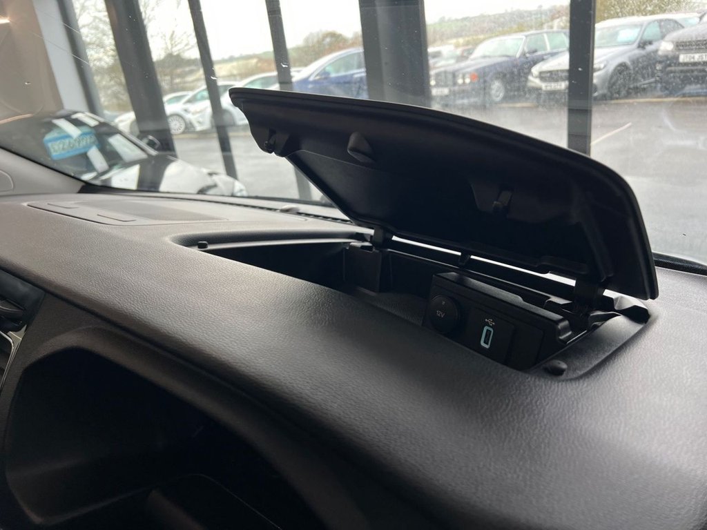 Used Ford Tourneo Custom 2020 for sale - 76604945: Photo 33