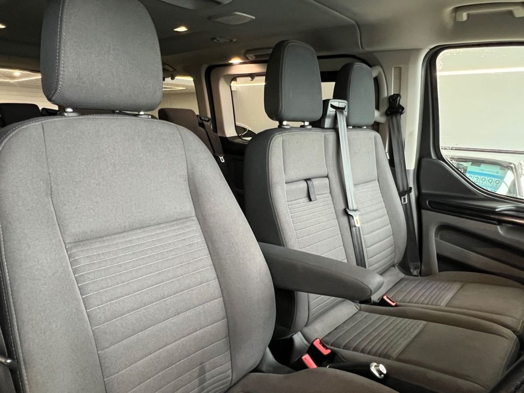 Used Ford Tourneo Custom 2020 for sale - 76604945: Photo 37