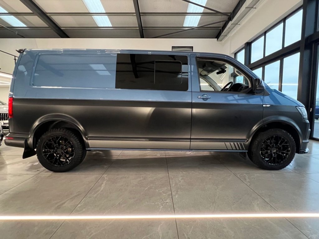 Used Volkswagen Transporter 2016 for sale - 76558565: Photo 2