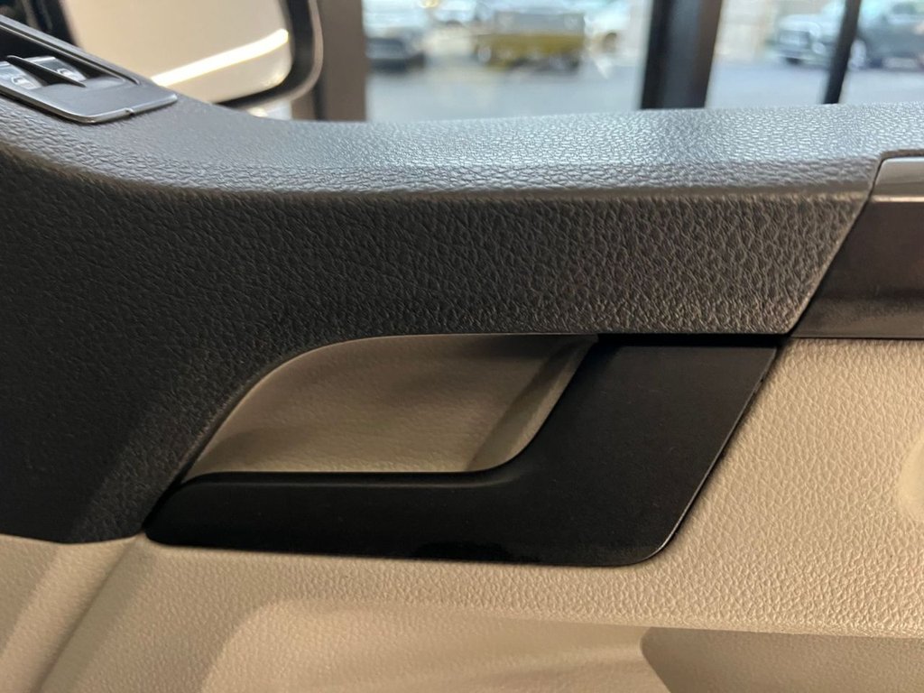 Used Volkswagen Transporter 2016 for sale - 76558565: Photo 28