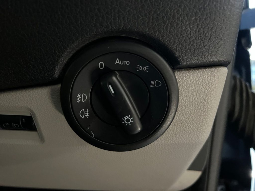 Used Volkswagen Transporter 2016 for sale - 76558565: Photo 30