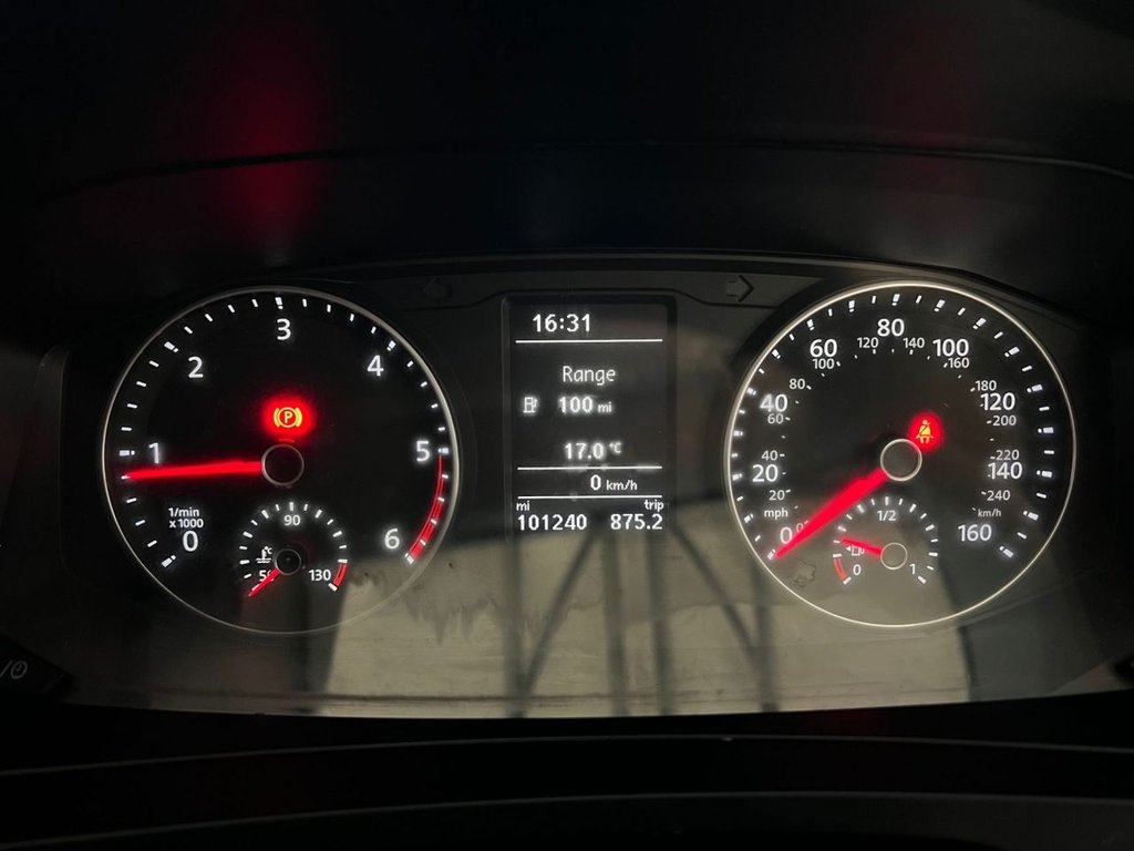 Used Volkswagen Transporter 2016 for sale - 76558565: Photo 32