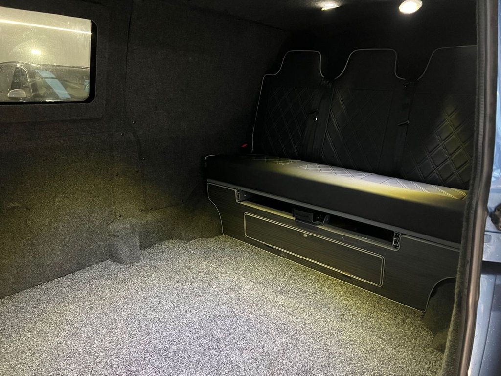 Used Volkswagen Transporter 2016 for sale - 76558565: Photo 48