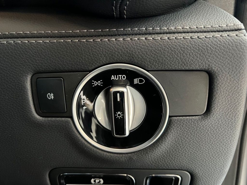 Used Mercedes-Benz AMG GT 2016 for sale - 76367501: Photo 39