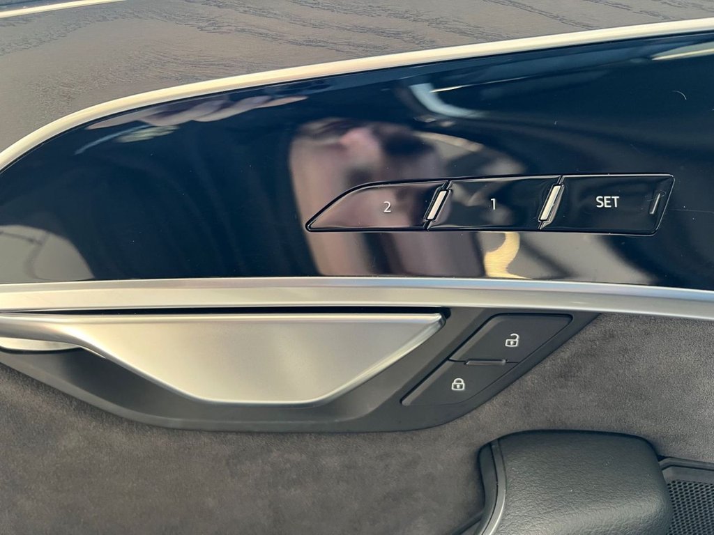 Used Audi A8 2018 for sale - 76367385: Photo 40