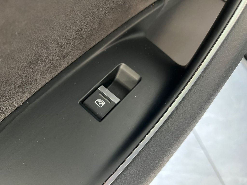 Used Audi A8 2018 for sale - 76367385: Photo 44