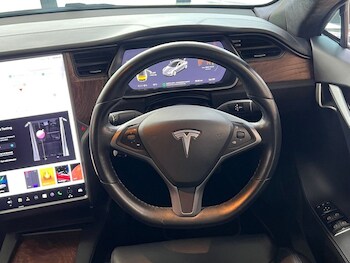 Used Tesla Model S 2019 for sale - 78330100: Photo