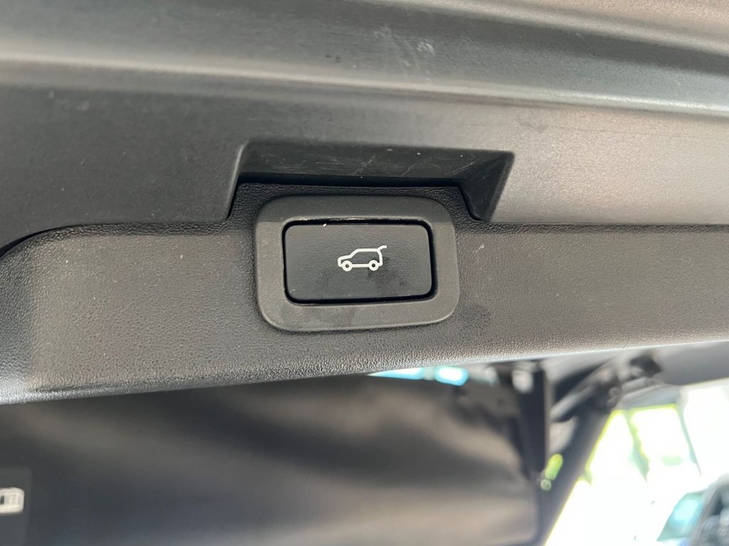 Used Land Rover Discovery 2019 for sale - 76740124: Photo 32