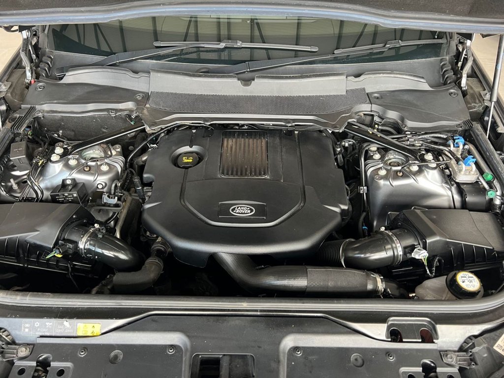 Used Land Rover Discovery 2019 for sale - 76740124: Photo 35