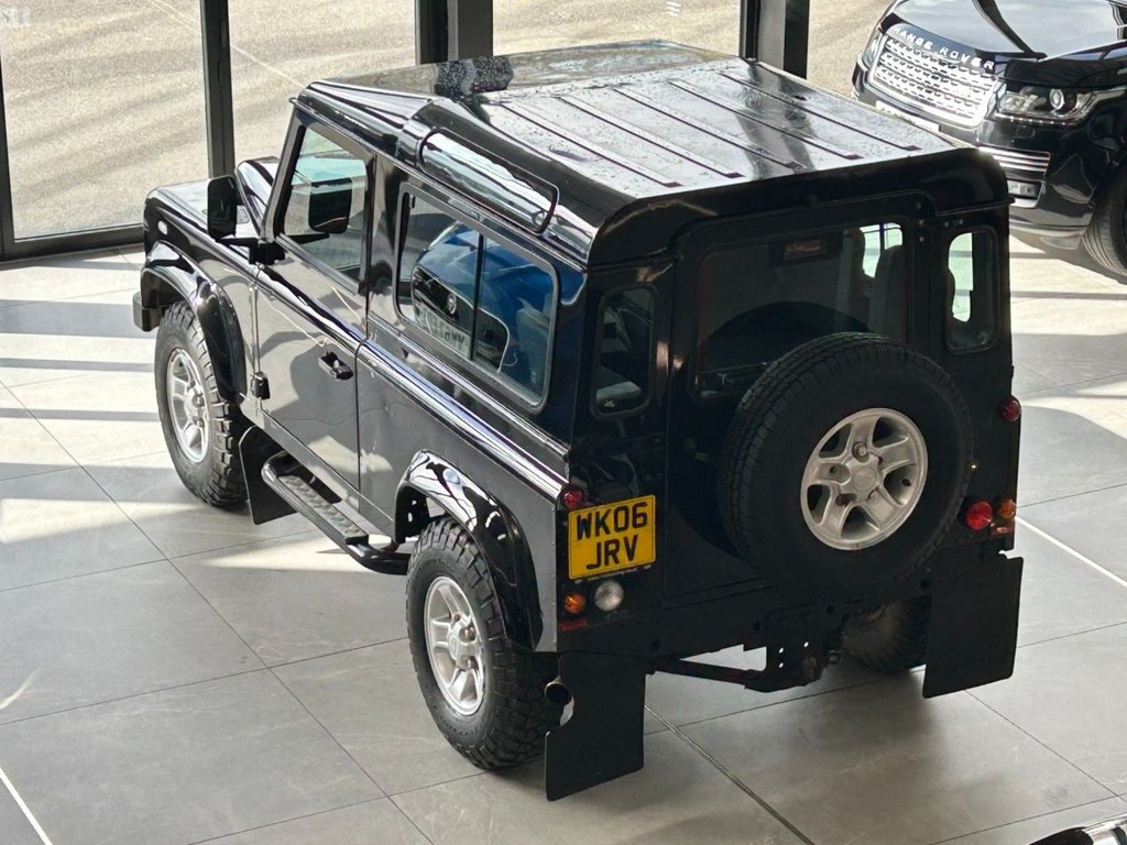 Used Land Rover Defender 2006 for sale - 77879878: Photo 28