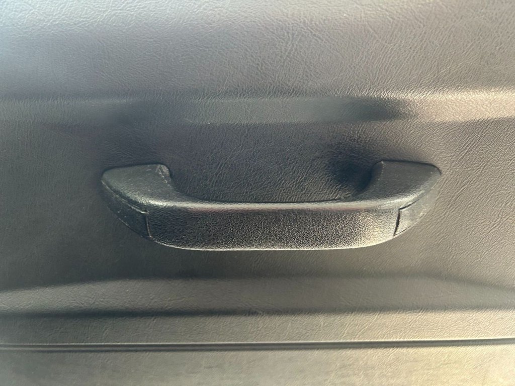 Used Land Rover Defender 2006 for sale - 77879878: Photo 29