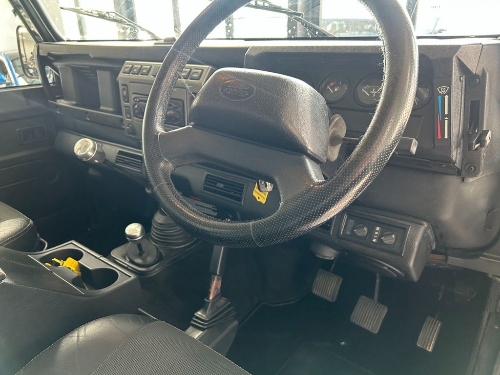 Used Land Rover Defender 2006 for sale - 77879878: Photo 3