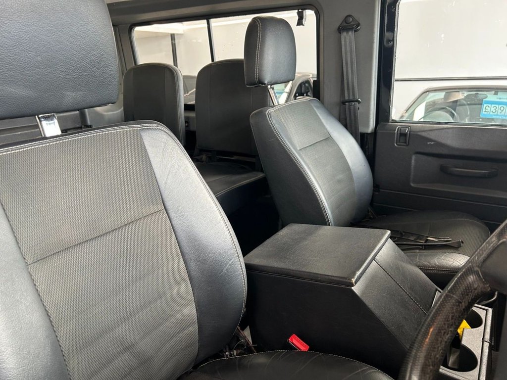 Used Land Rover Defender 2006 for sale - 77879878: Photo 33