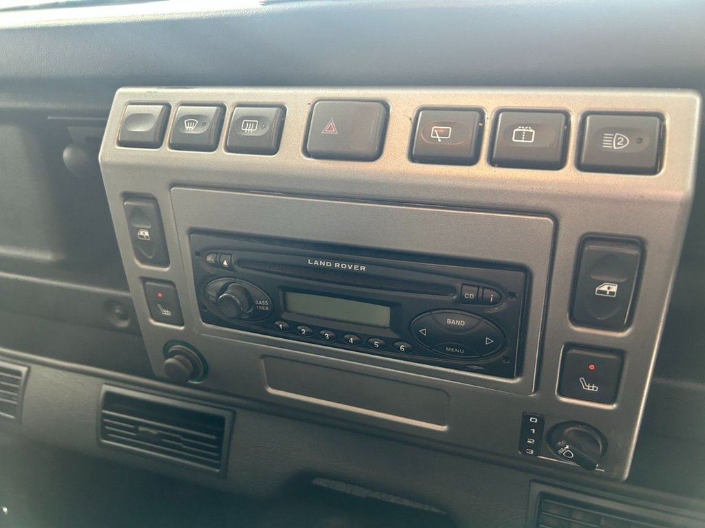 Used Land Rover Defender 2006 for sale - 77879878: Photo 41