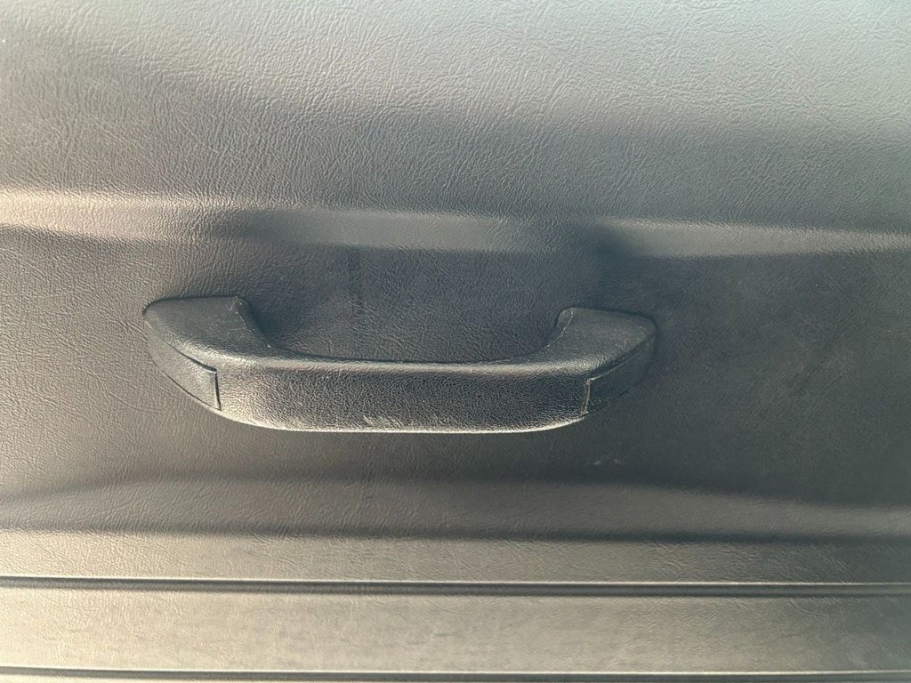 Used Land Rover Defender 2006 for sale - 77879878: Photo 43