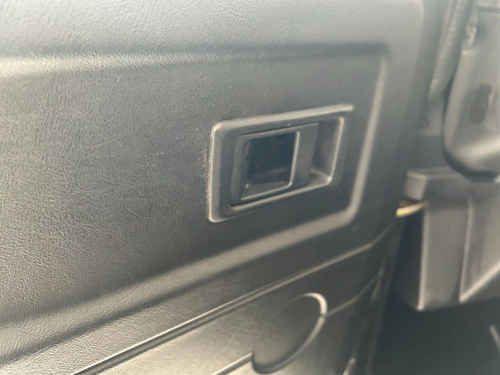 Used Land Rover Defender 2006 for sale - 77879878: Photo 44