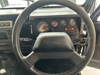 Used Land Rover Defender 2006 for sale - 77879878: Photo