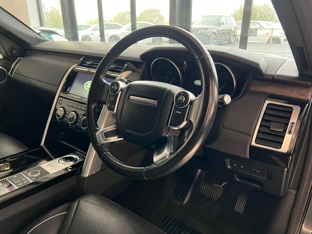 Used Land Rover Discovery 2018 for sale - 76367457: Photo 40