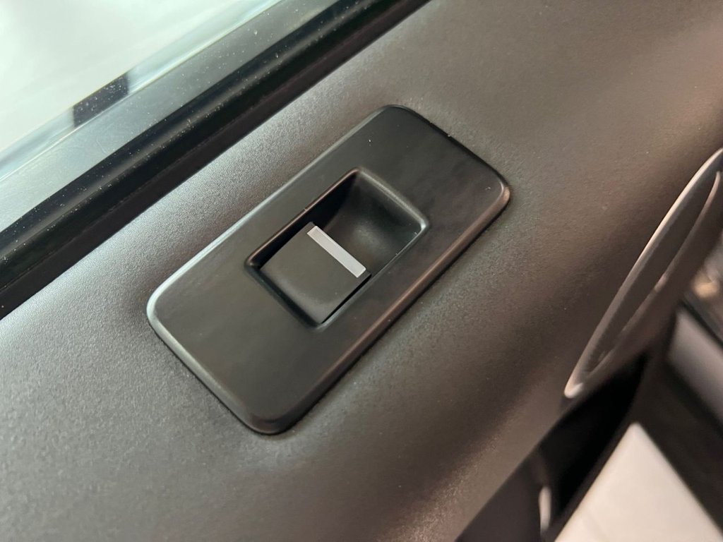 Used Land Rover Discovery 2018 for sale - 76367457: Photo 45