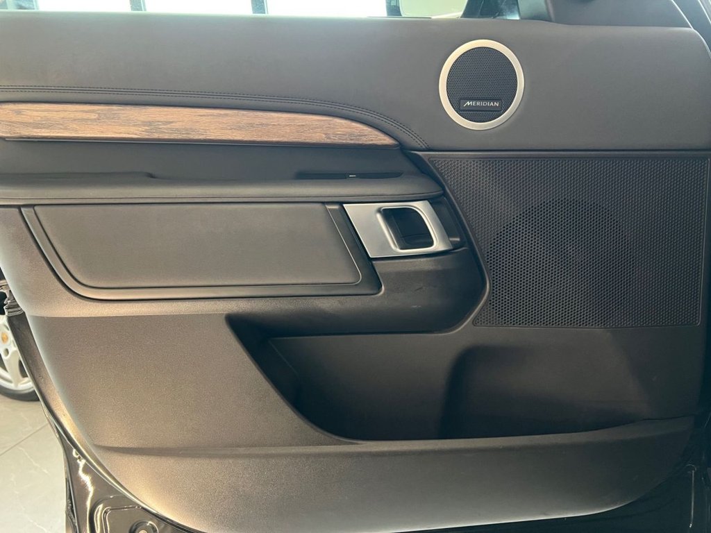 Used Land Rover Discovery 2018 for sale - 76367457: Photo 46