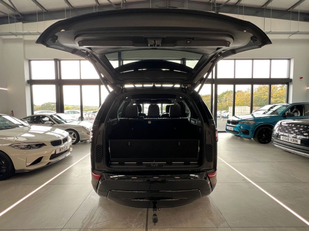 Used Land Rover Discovery 2018 for sale - 76367457: Photo 5