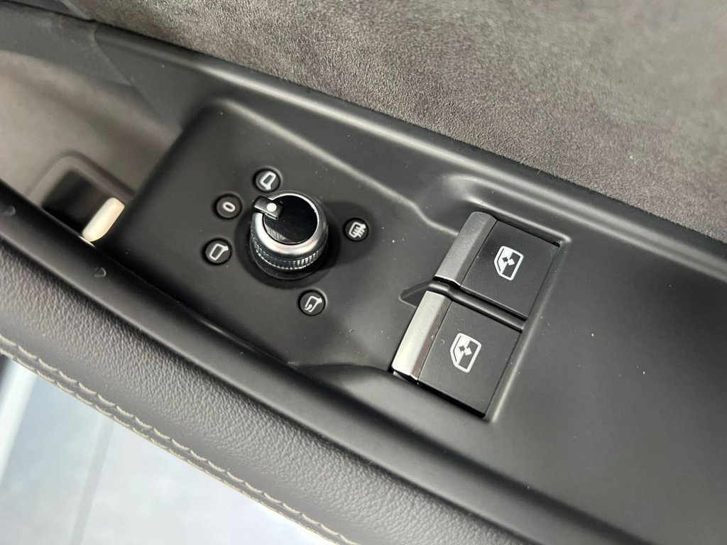 Used Audi RS5 2018 for sale - 77152945: Photo 33