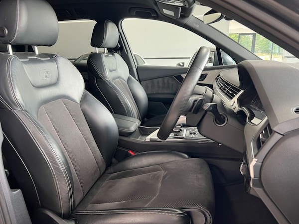 Used Audi Q7 2016 for sale - 75548758: Photo 3