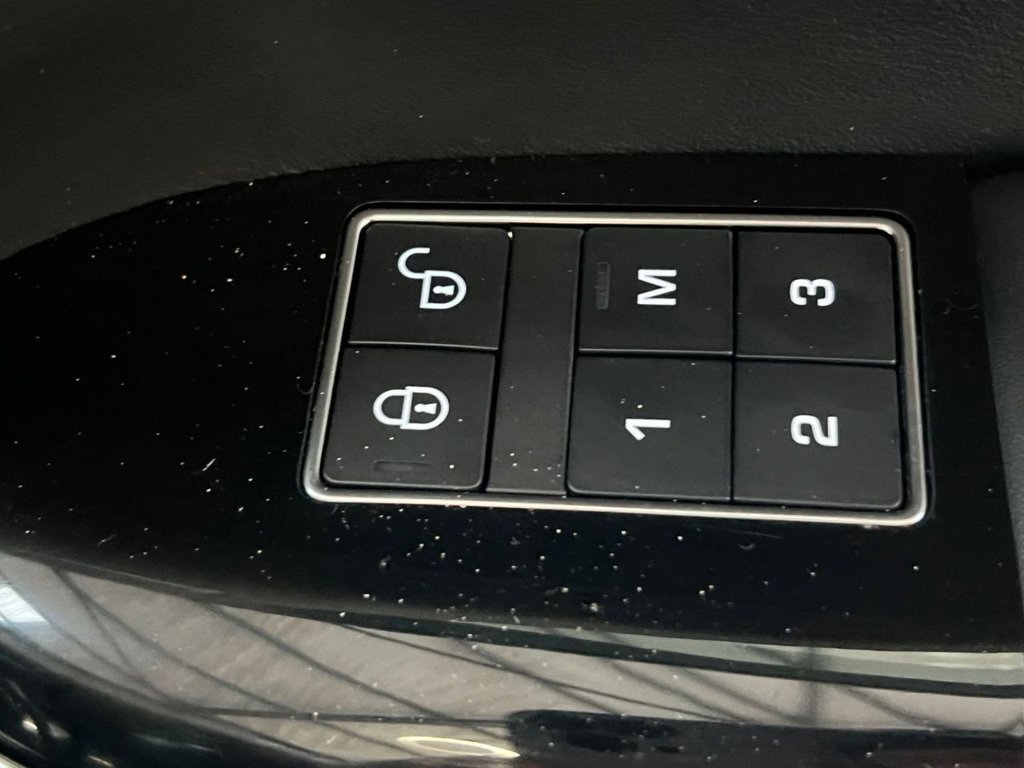 Used Land Rover Range Rover Sport 2018 for sale - 76604699: Photo 26