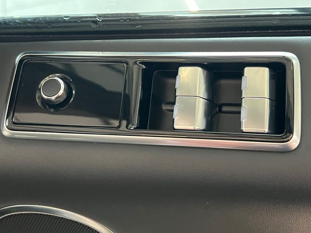 Used Land Rover Range Rover Sport 2018 for sale - 76604699: Photo 27