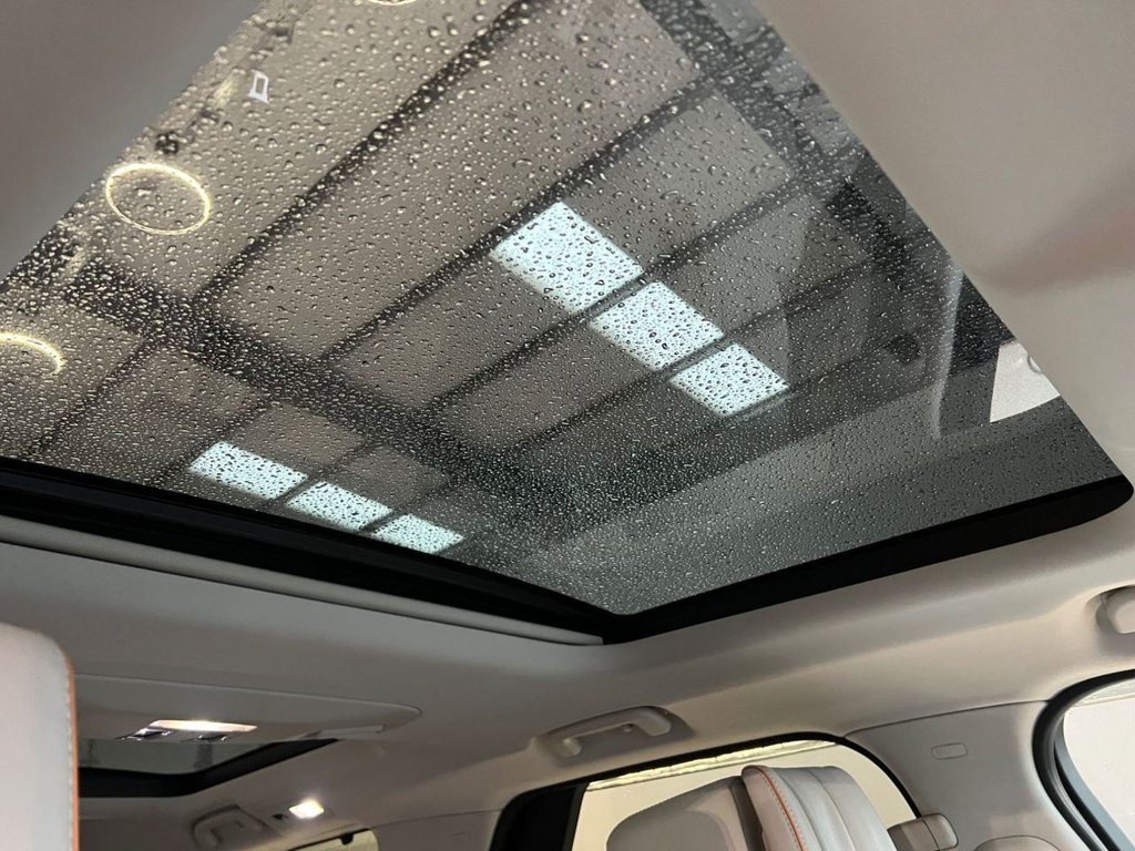 Used Land Rover Discovery 2017 for sale - 76654603: Photo 37