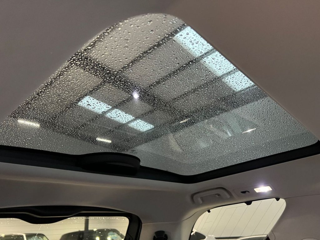 Used Land Rover Discovery 2017 for sale - 76654603: Photo 38