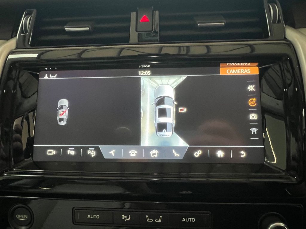 Used Land Rover Discovery 2017 for sale - 76654603: Photo 49