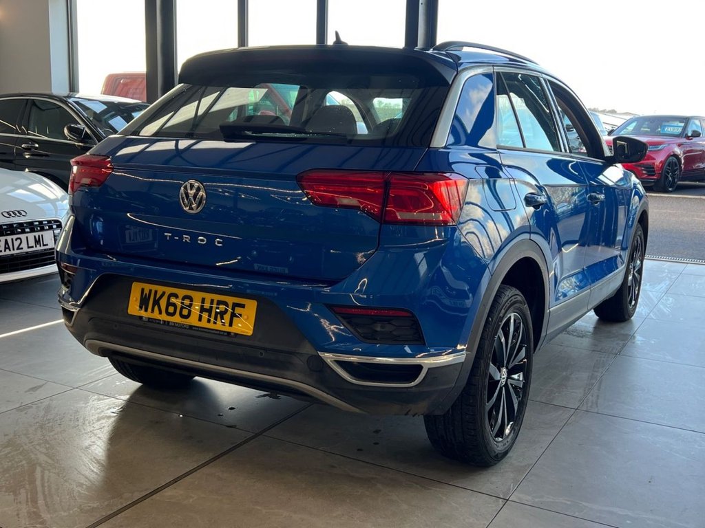 Used Volkswagen T-Roc 2018 for sale - 76900801: Photo 11
