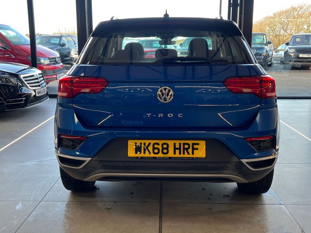 Used Volkswagen T-Roc 2018 for sale - 76900801: Photo 14