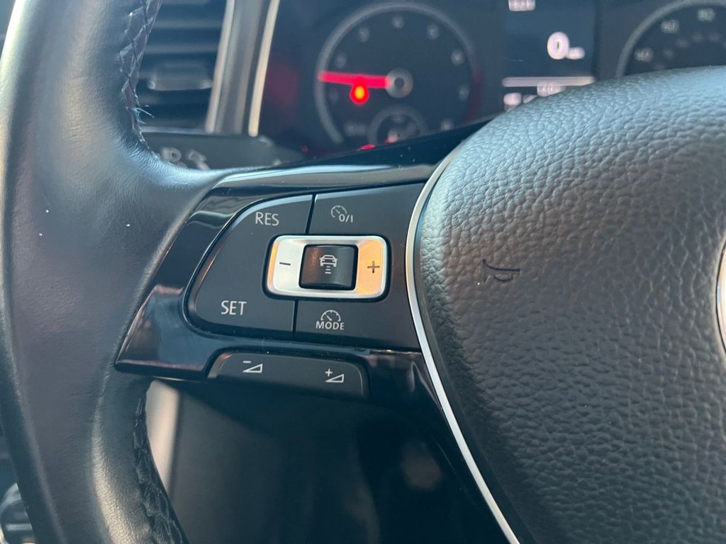 Used Volkswagen T-Roc 2018 for sale - 76900801: Photo 31