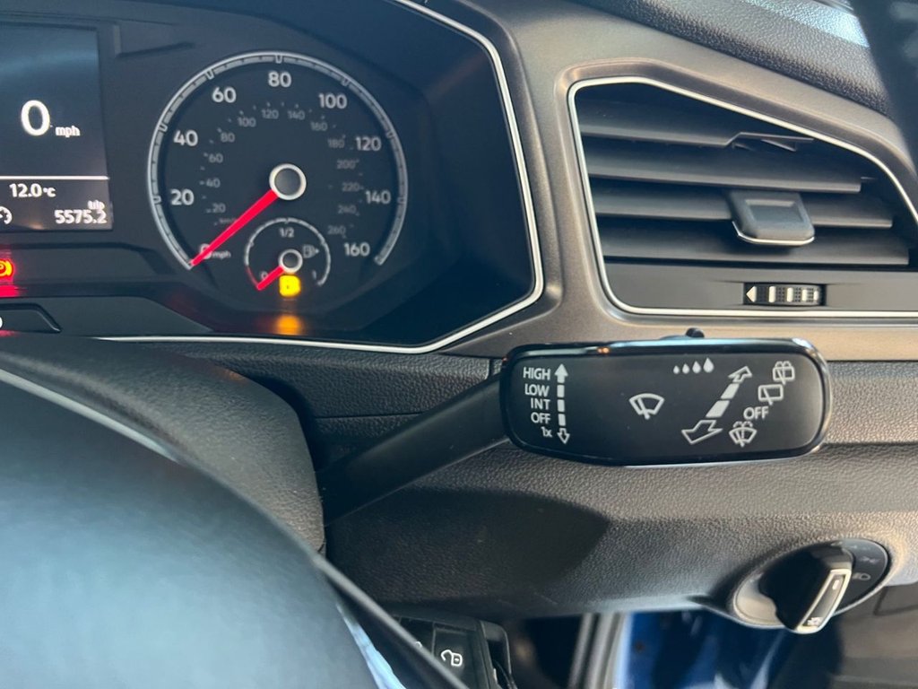 Used Volkswagen T-Roc 2018 for sale - 76900801: Photo 34