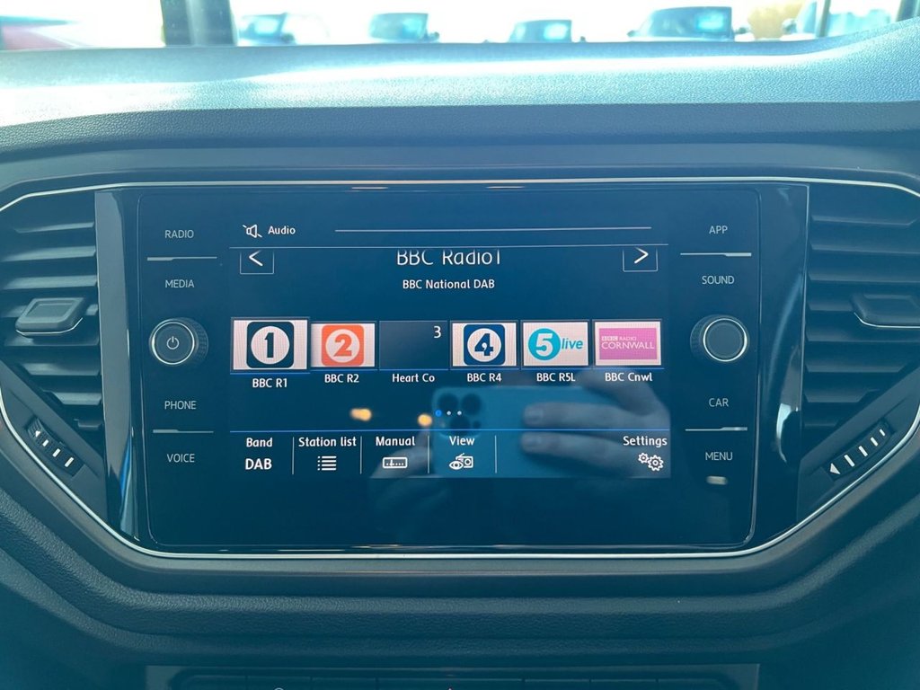 Used Volkswagen T-Roc 2018 for sale - 76900801: Photo 35