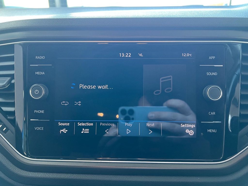 Used Volkswagen T-Roc 2018 for sale - 76900801: Photo 40