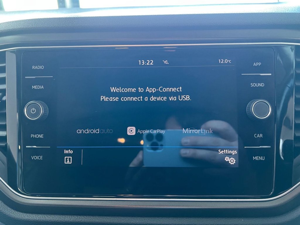 Used Volkswagen T-Roc 2018 for sale - 76900801: Photo 43