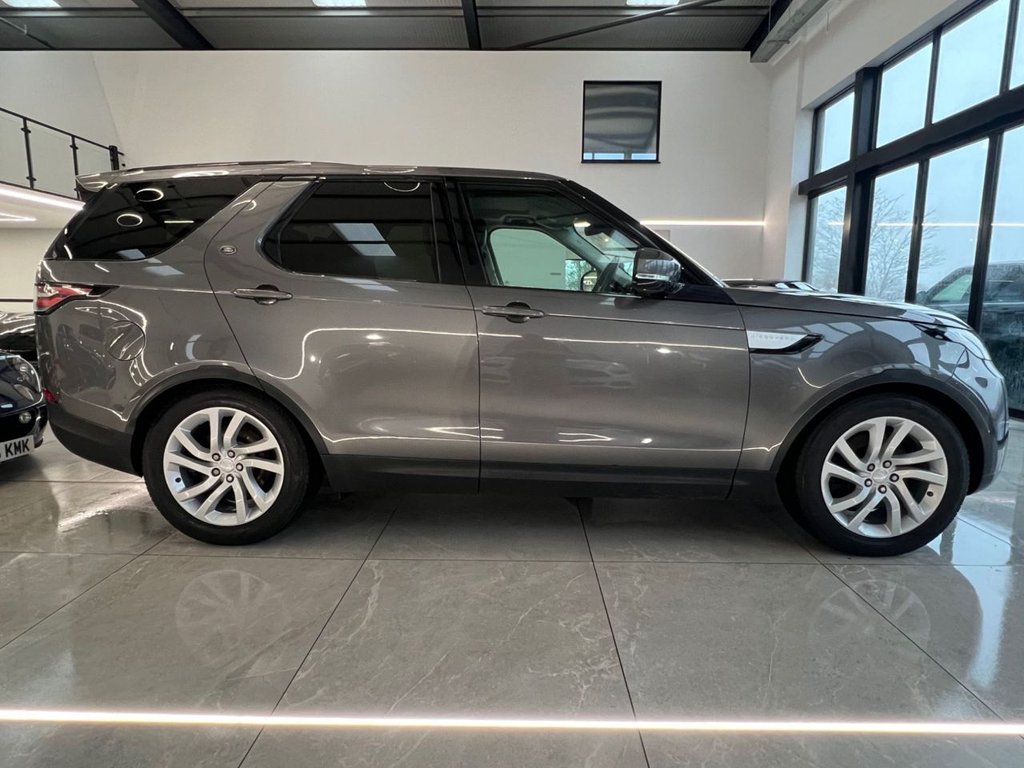 Used Land Rover Discovery 2017 for sale - 76855115: Photo 2