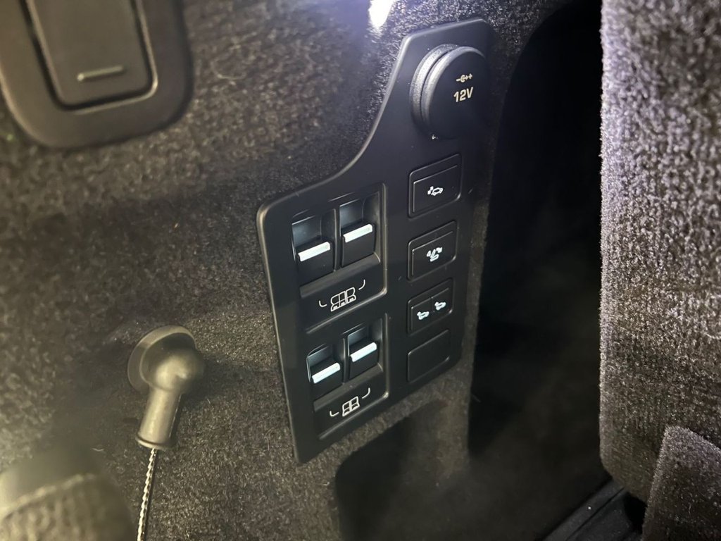 Used Land Rover Discovery 2017 for sale - 76855115: Photo 27