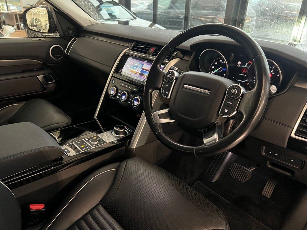 Used Land Rover Discovery 2017 for sale - 76855115: Photo 3