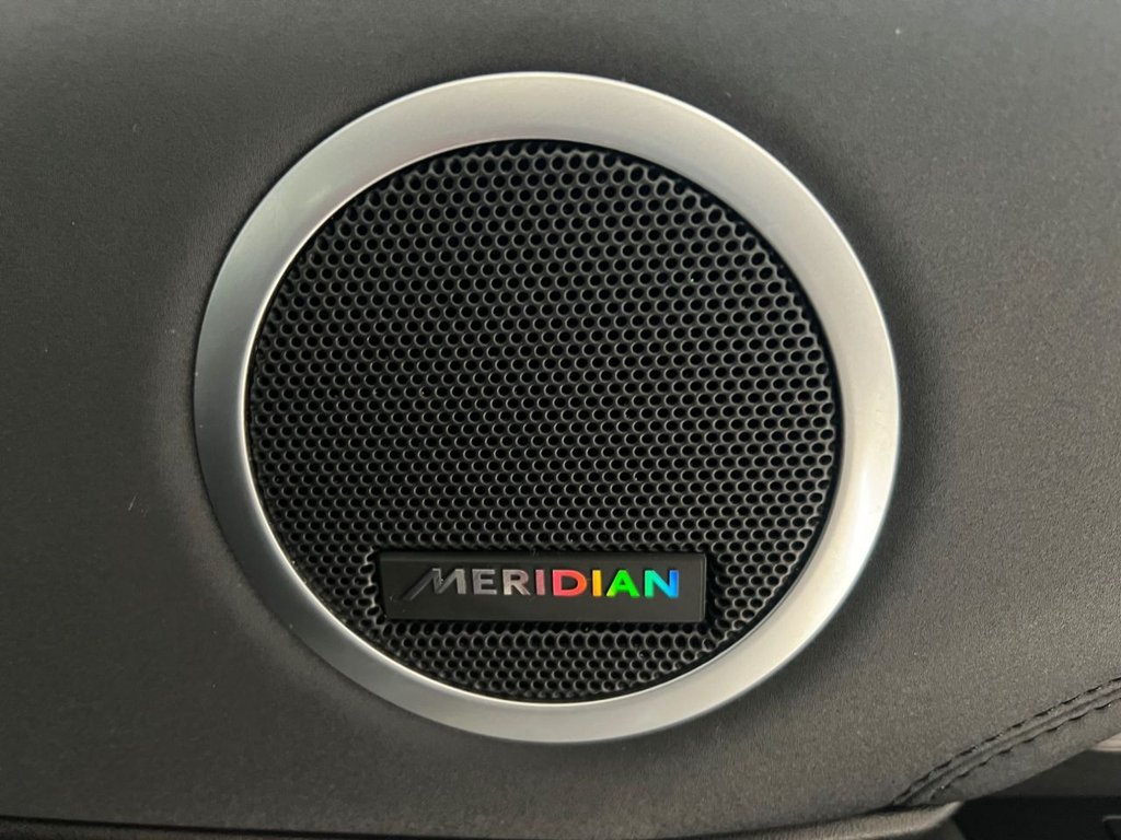 Used Land Rover Discovery 2017 for sale - 76855115: Photo 32