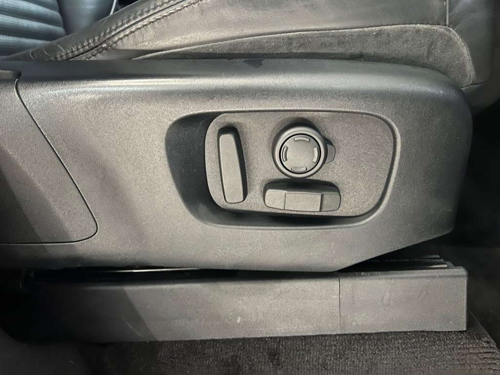 Used Land Rover Discovery 2017 for sale - 76855115: Photo 36