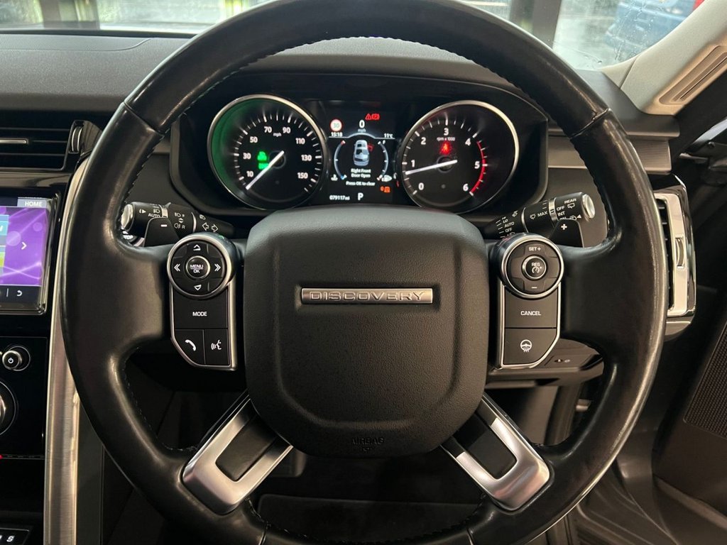 Used Land Rover Discovery 2017 for sale - 76855115: Photo 4